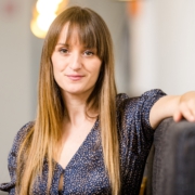 Nina Grimm (Autorin von Hätte, müsste, sollte) im Eltern-Gedöns-Podcast