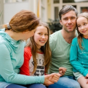 Foto einer Familie | Elternsein als Weg – Fortbildung in beziehungsorientiertem Eltern-Coaching