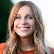 Porträtfoto von Tanja Mairhofer