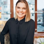 Portätfoto Svenja Sörensen (Offene Beziehungen als Eltern)